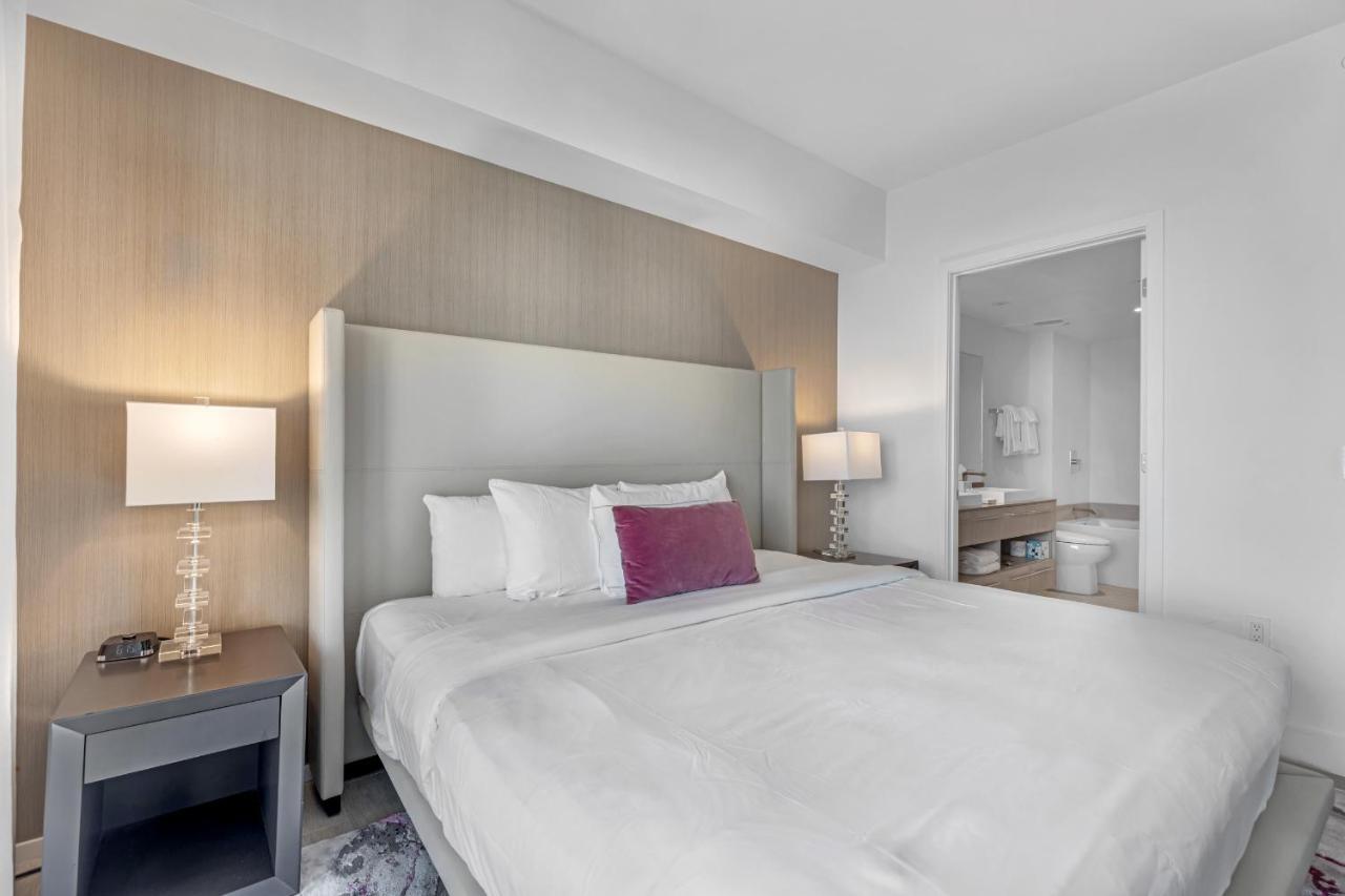 Hyde House - Luxury High Floor 2br 2ba With Direct Ocean View, Roof Pool, Amenities