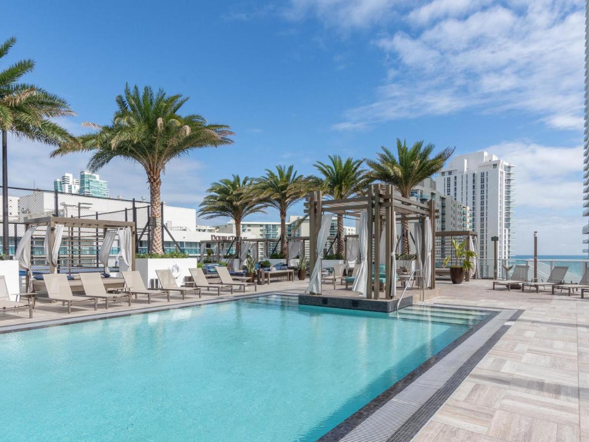 Apartamento Hyde House - Luxury High Floor 2br 2ba With Direct Ocean View, Roof Pool, Amenities