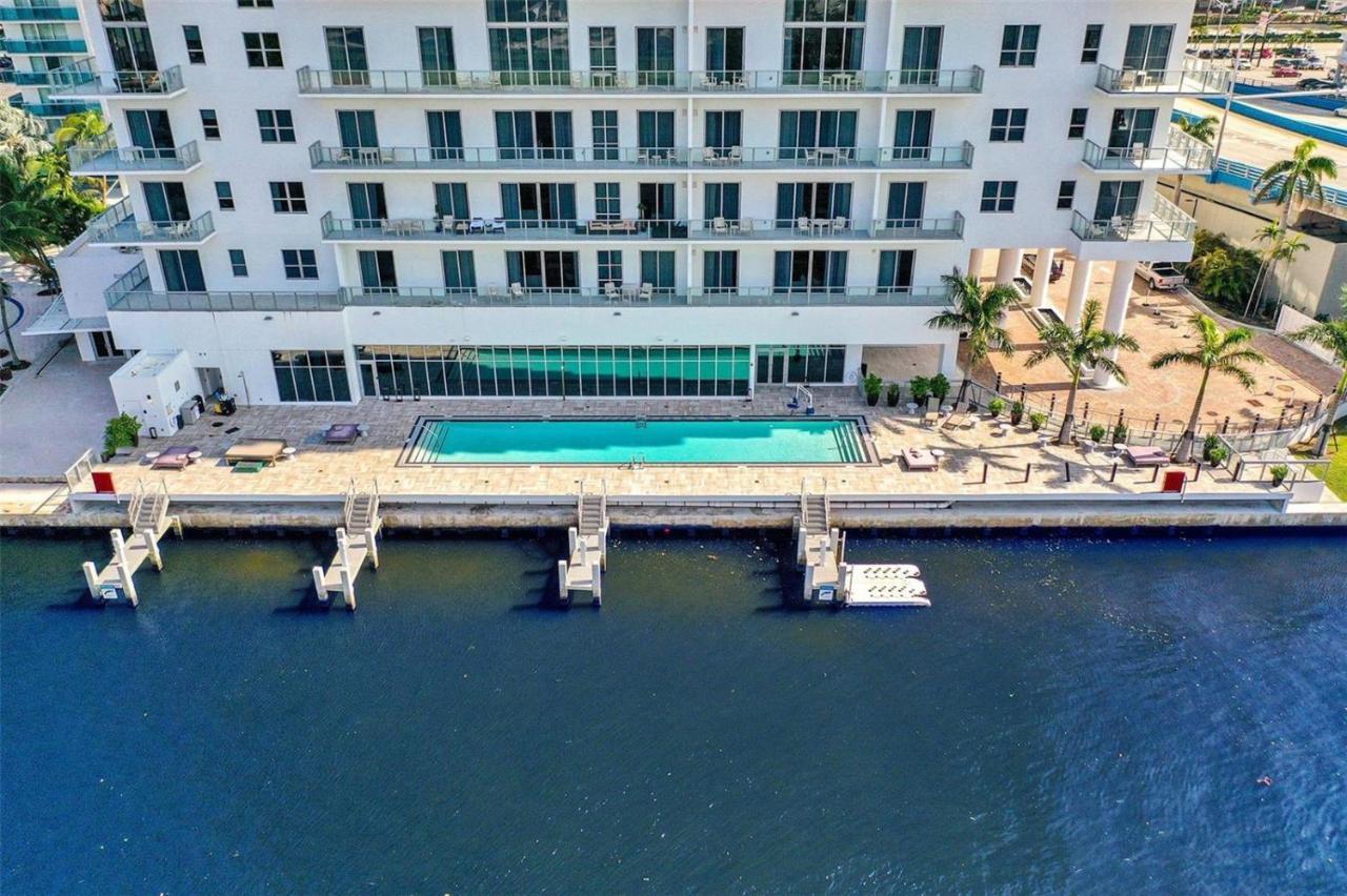 Hyde House - Luxury High Floor 2br 2ba With Direct Ocean View, Roof Pool, Amenities *